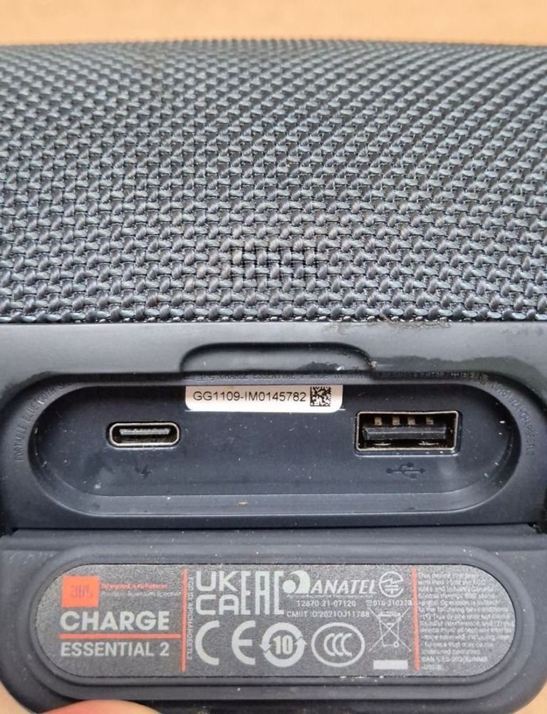 Дешево Jbl charge essential 2 з ломбарду