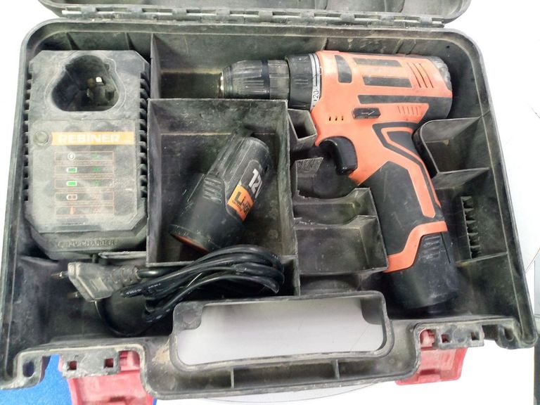 Объявление Rebiner rad-12lih 2акб 12v 1.5ah li-ion + зу Б/У