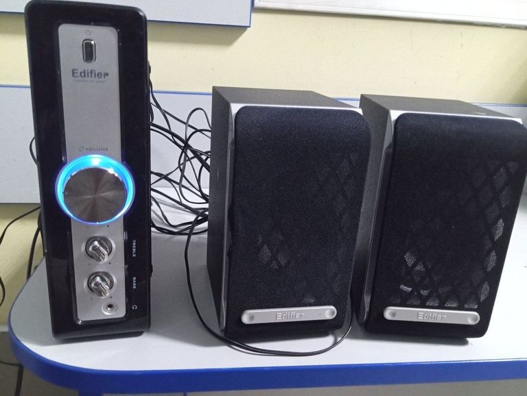 Купить Edifier c11 Б/У