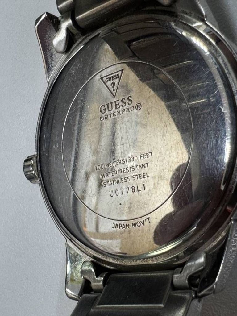 Распродажа Guess u0778l1, продавец Техноскарб