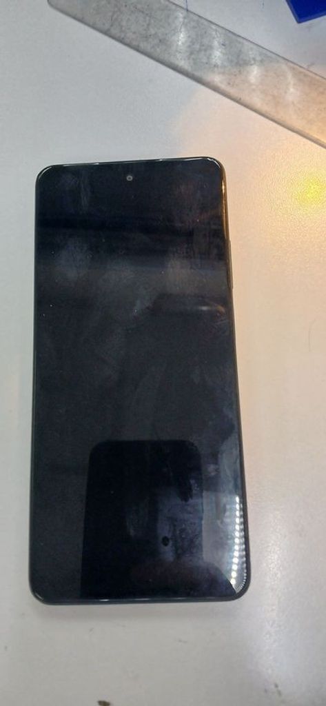 Оголошення Oppo a3 4g 6/128gb Б/У