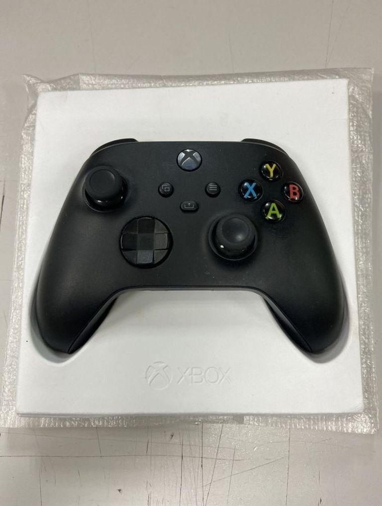Дешево Microsoft 1914 xbox wireless controller з ломбарду