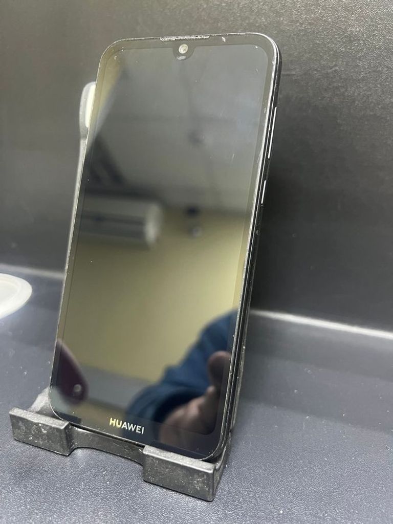 Объявление Huawei y5 2019 amn-lx9 2/16gb Б/У