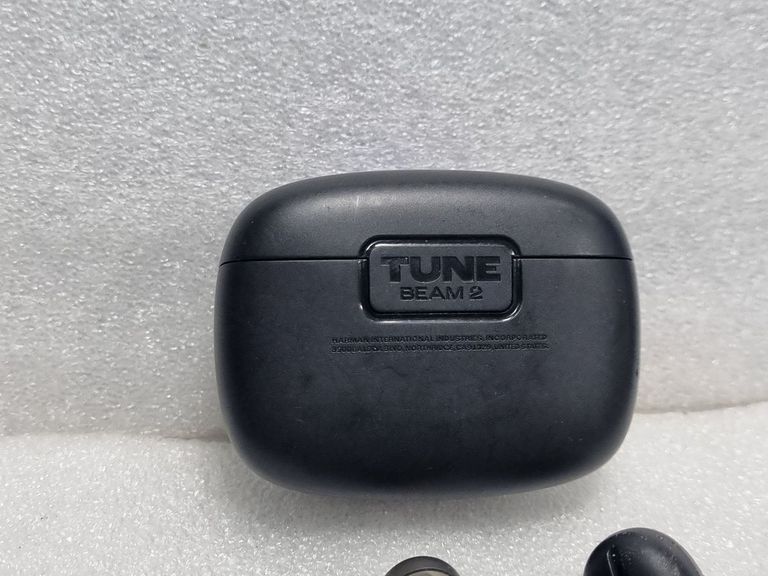 Дешево Jbl tune beam 2 з ломбарду