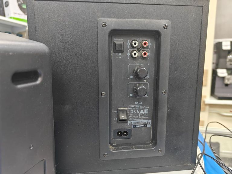 Дешево Trust tytan 2.1 з ломбарду