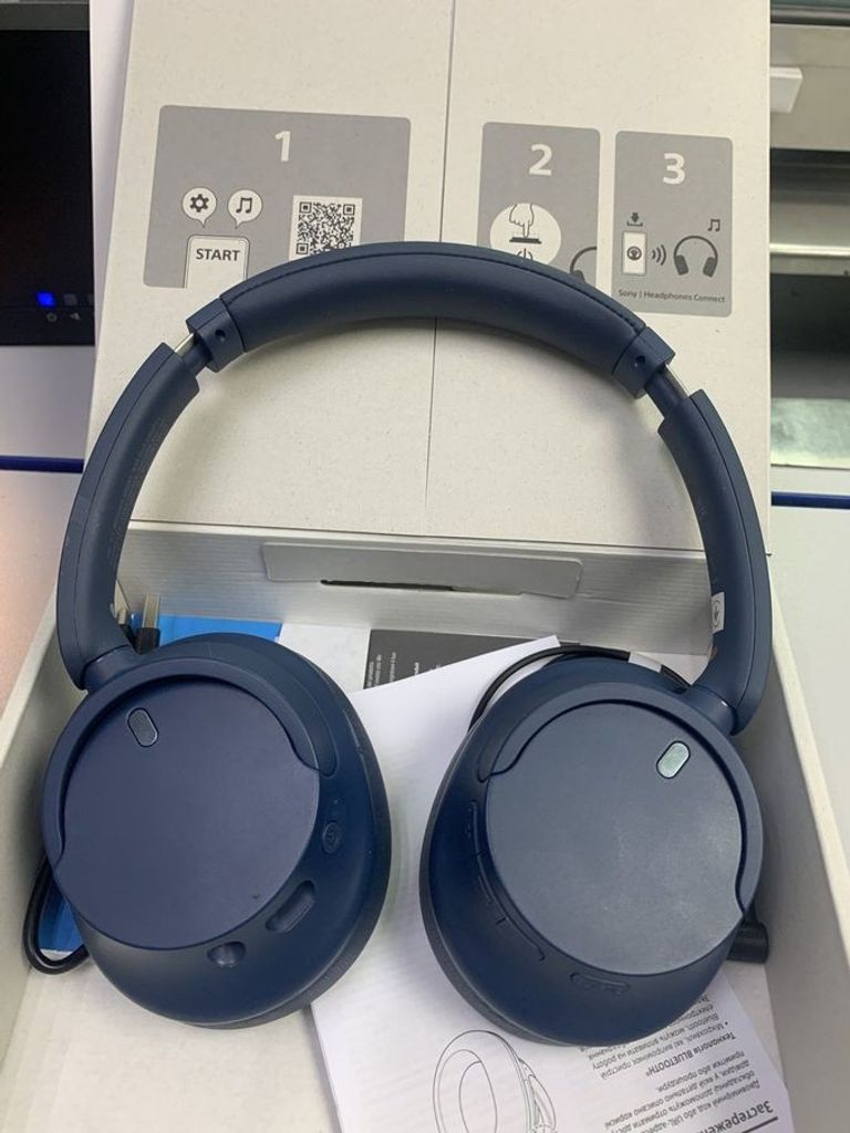 Оголошення Sony WH-CH720N Black Б/У