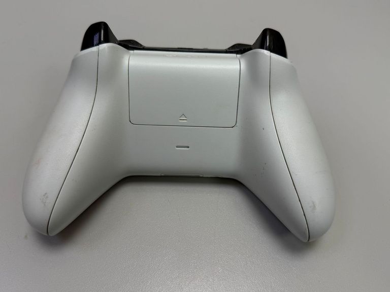 Microsoft xbox wireless controller 1708 Код:01-200876757. Зображення 6