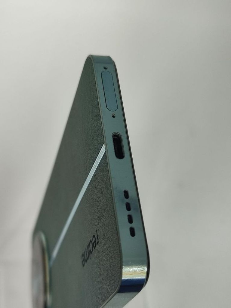 Realme 12+ 5g 8/256gb Код:01-200881153. Изображение 6