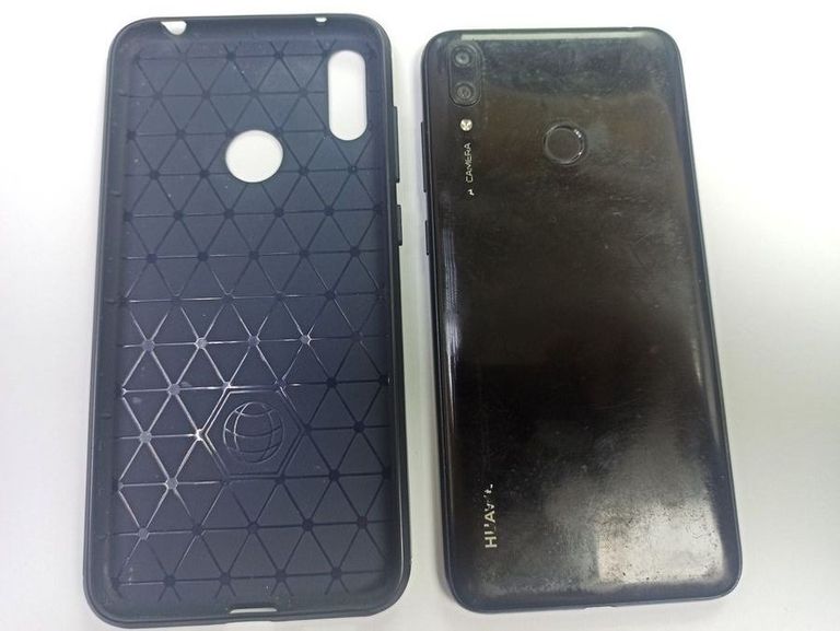 Оголошення Huawei y7 2019 3/32gb Б/У