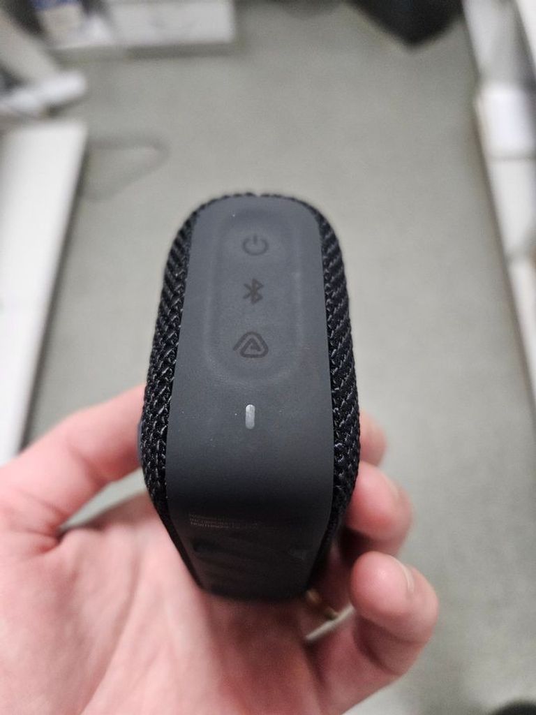 Купити Jbl go 4 Б/У