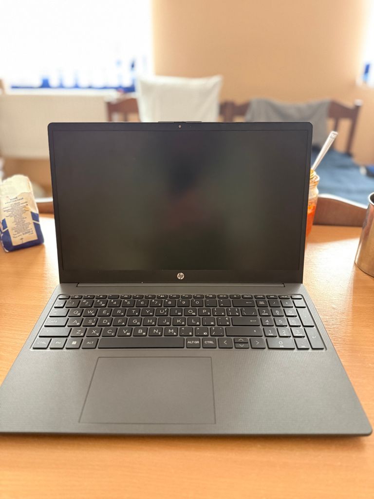 Дешево HP 255 15.6 G10 Notebook PC з ломбарду