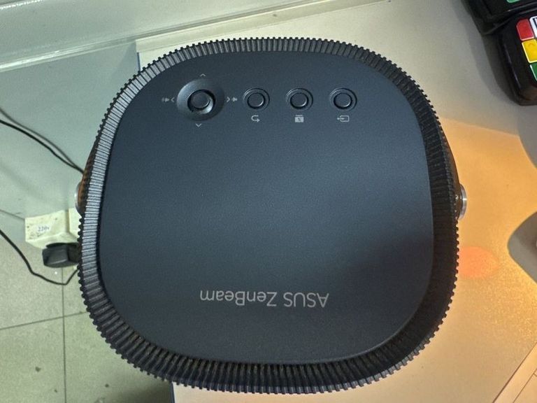 Оголошення Asus ZenBeam L2 (90LJ00I5-B01070) Б/У