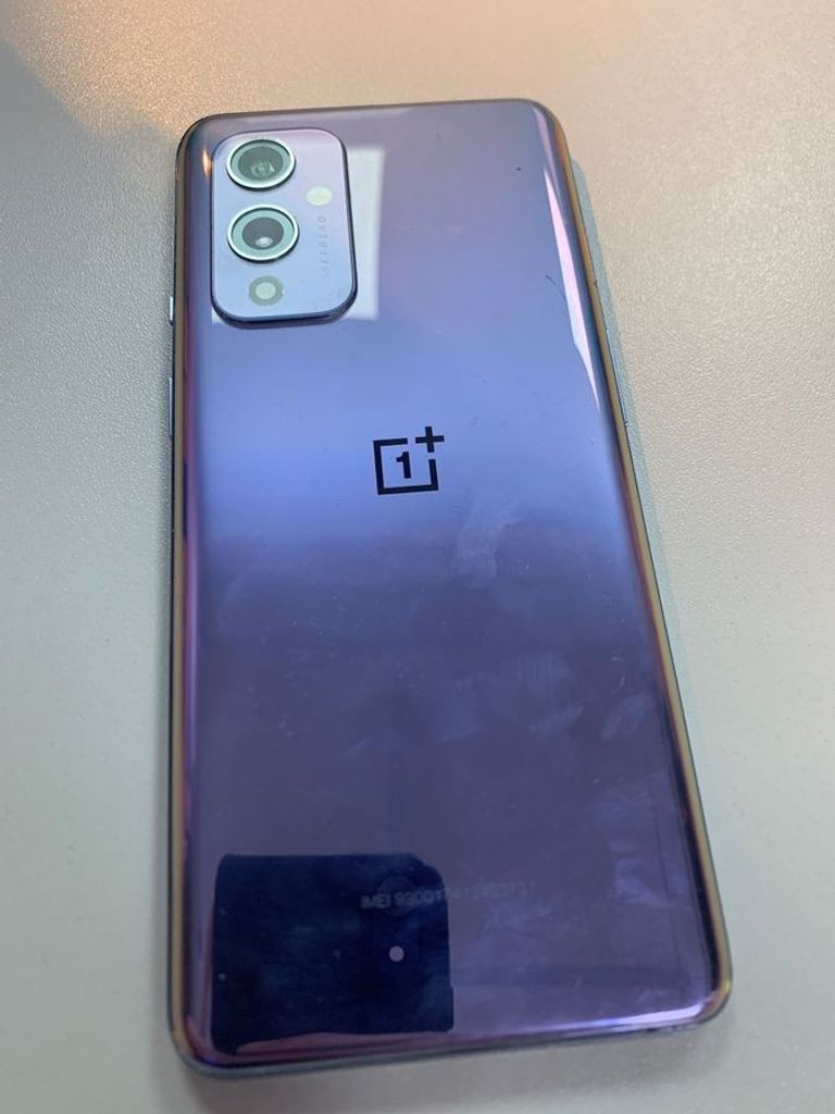 Дешиво Oneplus 9 5g 8/128gb с ломбарда