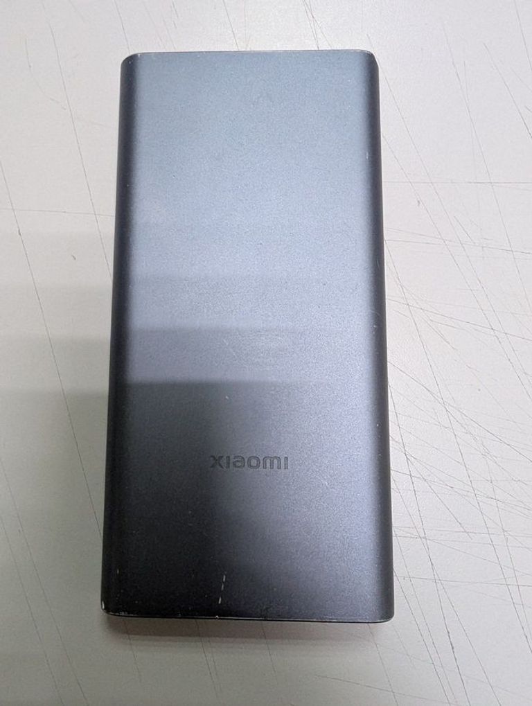 Дешево Xiaomi xiaomi mi power bank 3 10000mah 22.5w pb100dzm з ломбарду