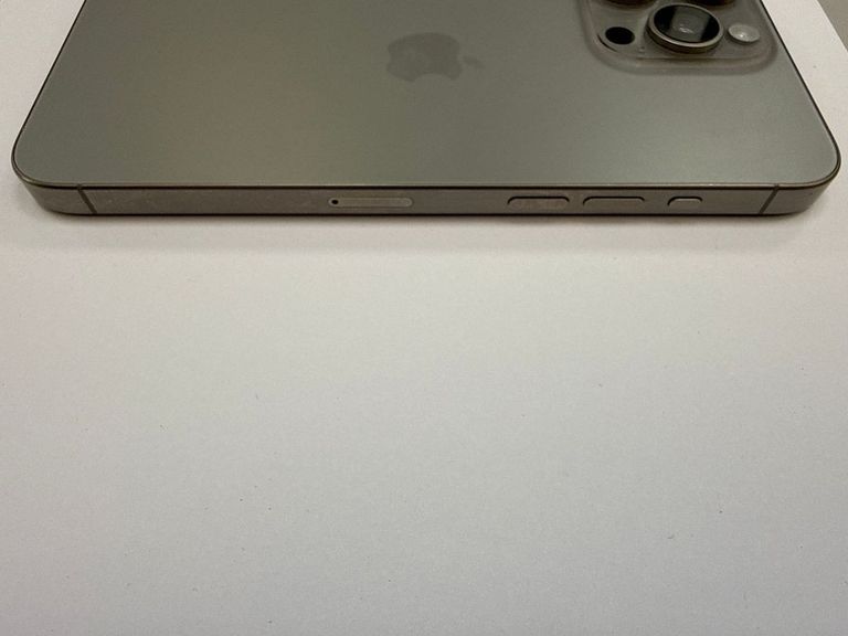 Apple iphone 15 pro max 256gb Код:01-200920497. Зображення 6