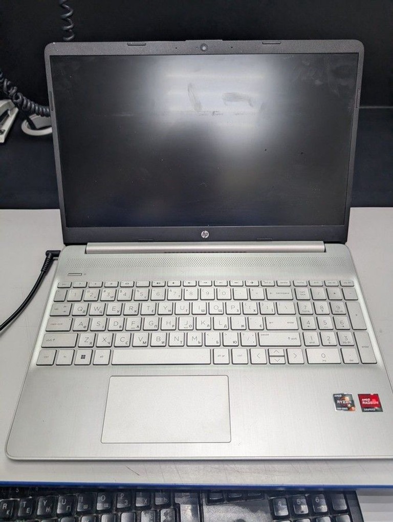 Купити Hp 15/ryzen 5 5500u ddr4/16gb ddr4/ssd 512 gb/*інтегрована Б/У