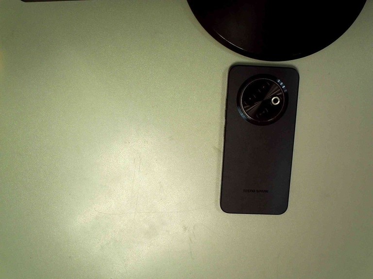 Розпродаж Tecno spark 30c kl5n 6/128gb, продавець Техноскарб
