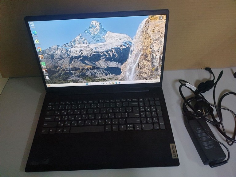 Купити Lenovo 15/ryzen 3 7320u ddr5/16gb ddr5/hdd *відсутній/ssd 512 gb/*інтегрована Б/У