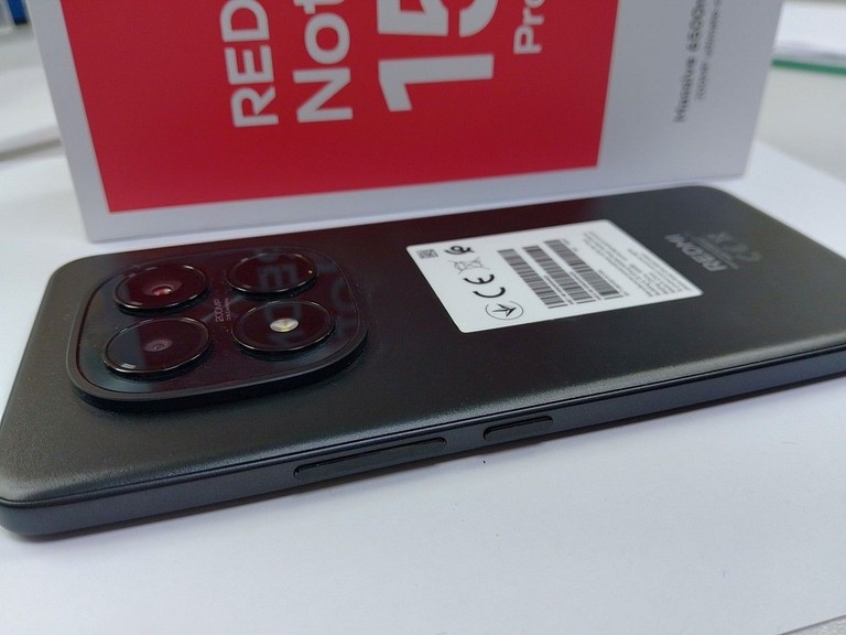 Купити Xiaomi Redmi Note 15 Pro 4G 8/256GB Glacier Blue Б/У