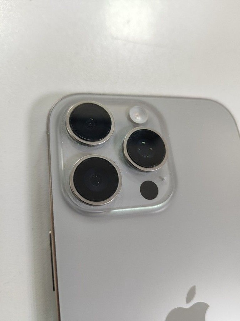 Apple iphone 16 pro max 256gb Код:01-200962764. Зображення 5