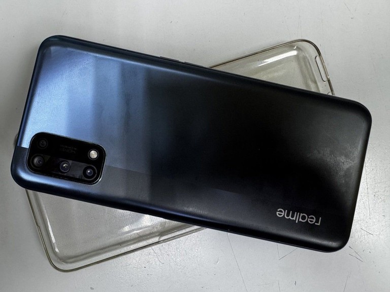 Объявление Realme 7 5g 8/128gb Б/У