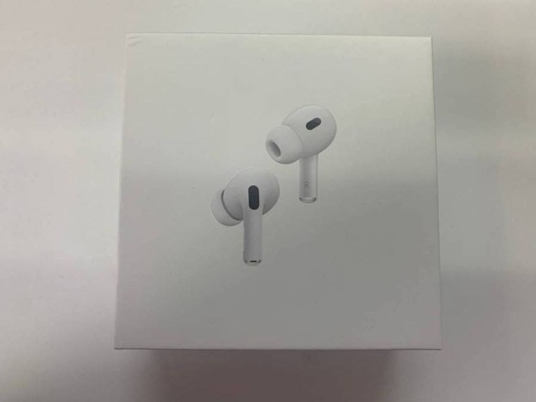 Купити Airpods pro 2nd gen копія 2022 model Б/У
