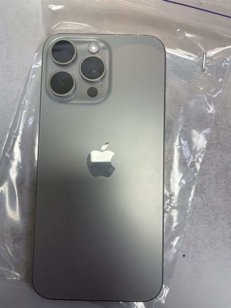 Оголошення Apple iphone 15 pro max 256gb esim Б/У