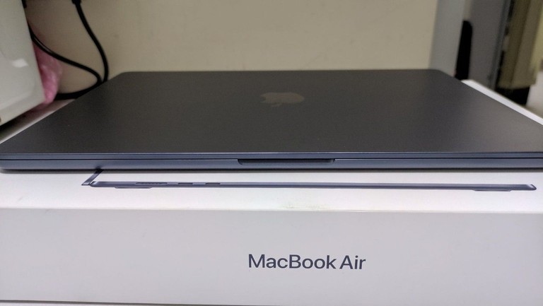 Apple 15,3"/ a2941/ m2 / ram8gb/ ssd256gb/ retina, truetone Код:01-200973760. Зображення 7