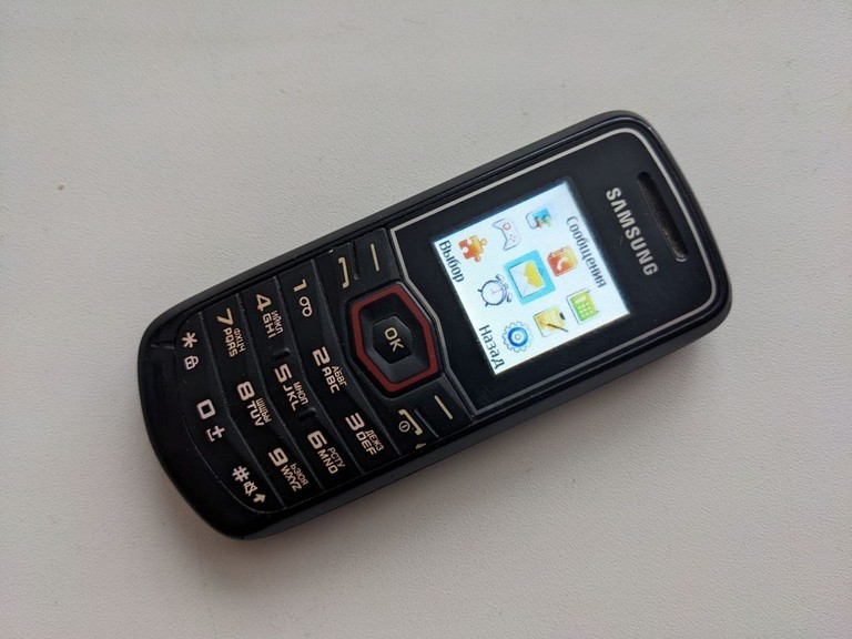 Купить Samsung e1080t Б/У