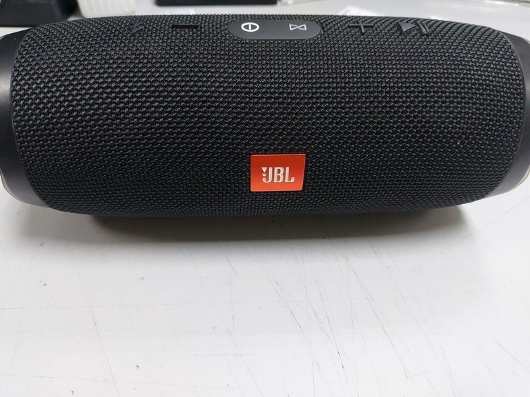 Дешиво Jbl charge 3 с ломбарда