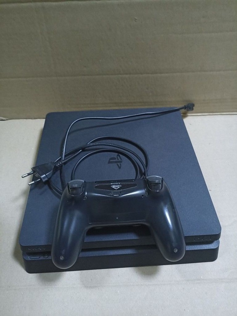 Дешиво Sony playstation 4 slim 500gb с ломбарда