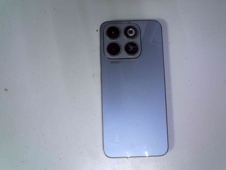Дешево Zte Nubia V70 8/256GB Gray з ломбарду