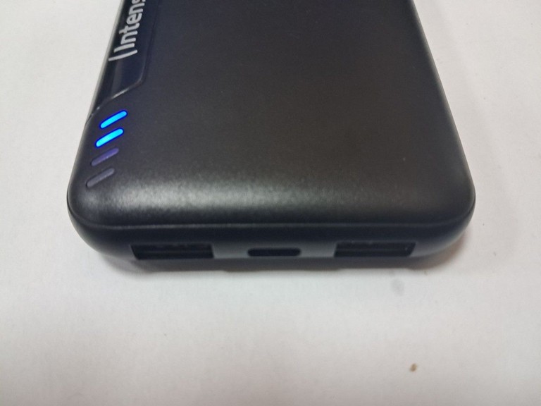 Дешево Intenso 10000 mah з ломбарду