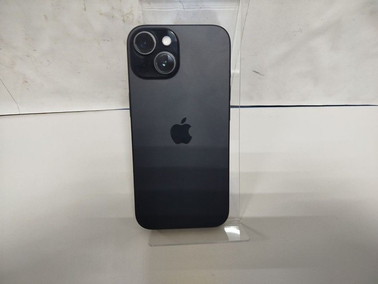 Купити Apple iPhone 15 128GB Green Б/У