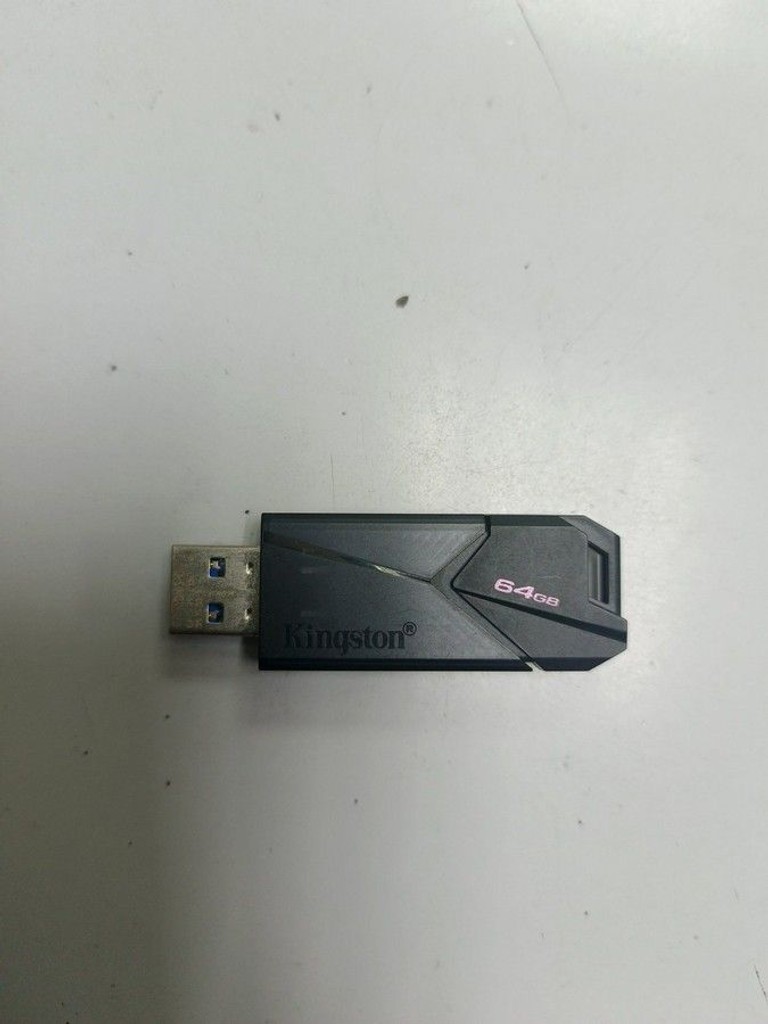 Объявление Kingston 64gb Б/У