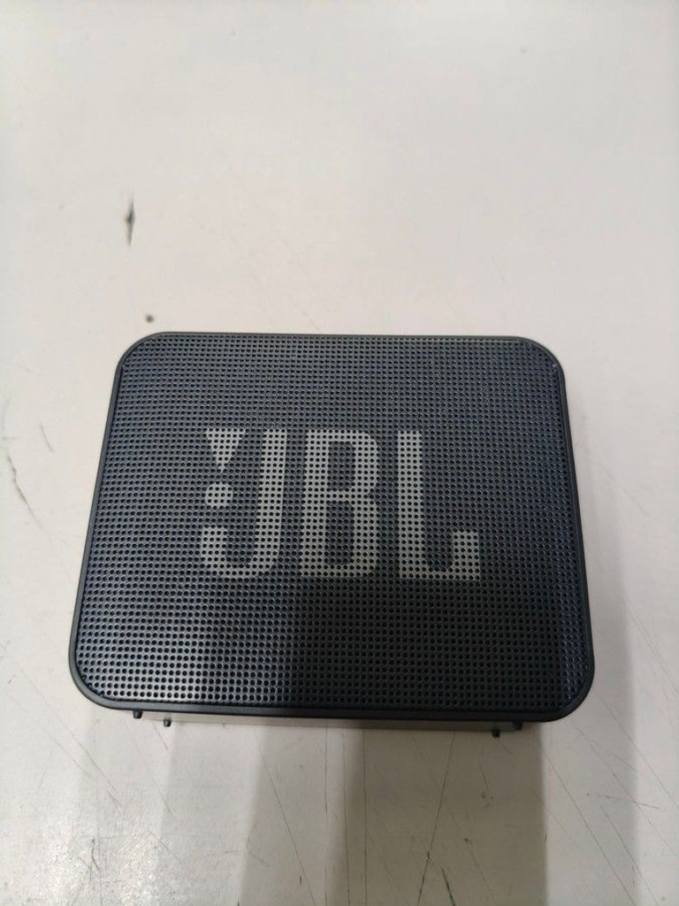 Купити Jbl go essential Б/У