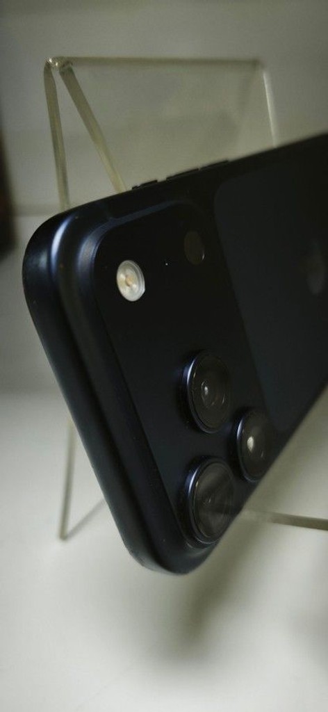 Apple iPhone 17 Pro 256GB Deep Blue (MG8J4) Код:01-201037583. Зображення 8
