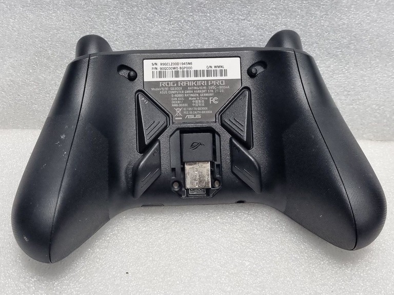 Дешево Asus ROG Raikiri Pro (90GC00W0-BGP000) з ломбарду