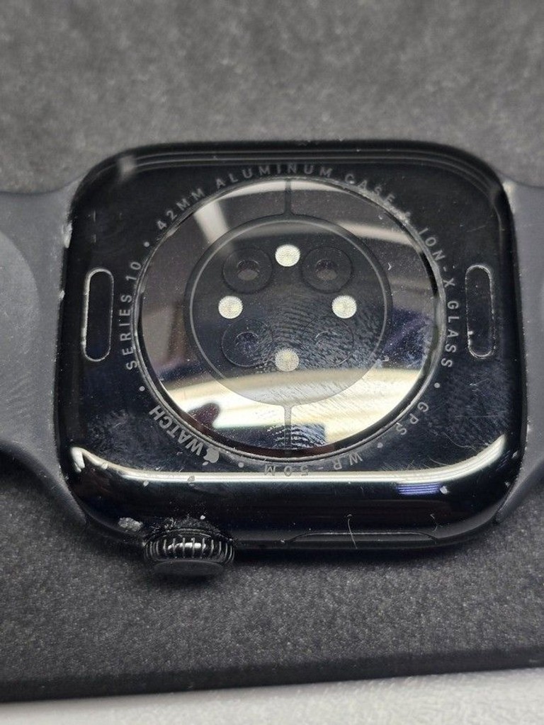 Купити Apple watch series 10 gps 42mm alu. case Б/У
