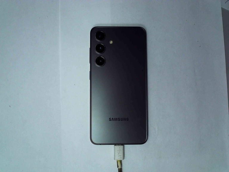 Купити Samsung galaxy s24 8/256gb Б/У