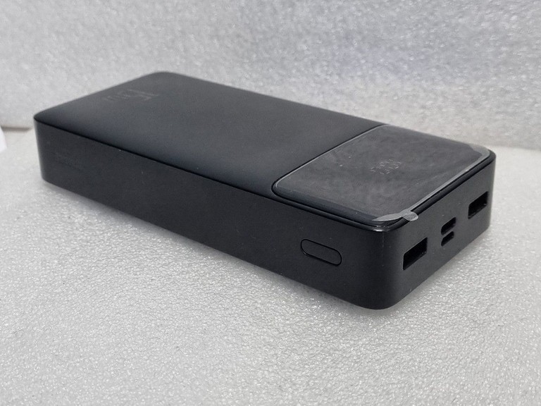 Объявление Baseus bipow digital display 15w 20000mah Б/У