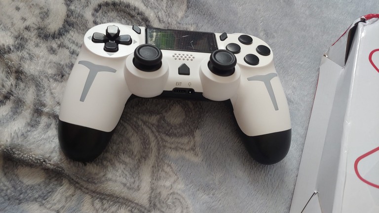 Джойстик dualshock 4 Ps4 Ps3 ПК PC Игровой геймпад беспроводный Gaminja новый Код:null. Зображення 4