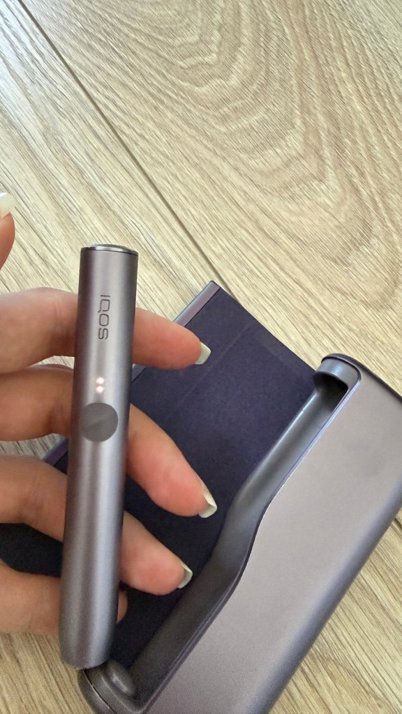 Дешиво iqos iluma prime Ліловий. Нова.Запакована.Гарантія 1 рік. с ломбарда