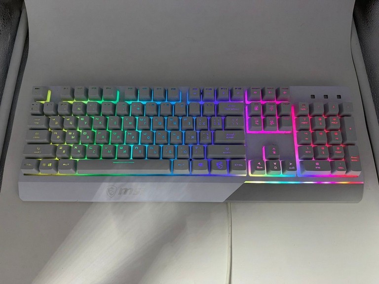 Дешево Msi vigor gk30 з ломбарду