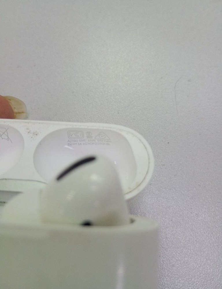 Оголошення Apple AirPods Pro (MWP22) Б/У