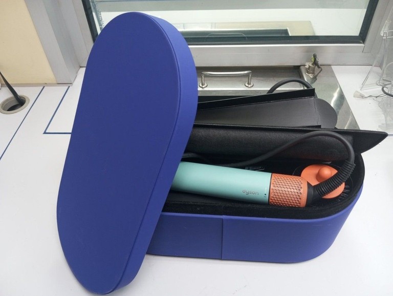 Dyson hs08 airwrap i.d. long styler straight to wavy ceramic 533598-01 Код:01-201090913. Зображення 6