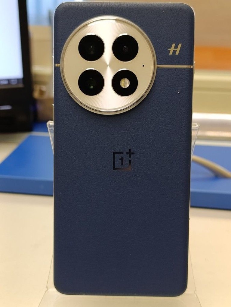 Объявление Oneplus 13 16/512GB White Б/У