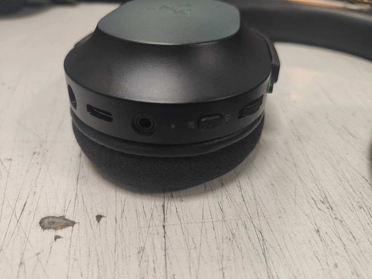 Розпродаж Razer barracuda x 2022, продавець Техноскарб