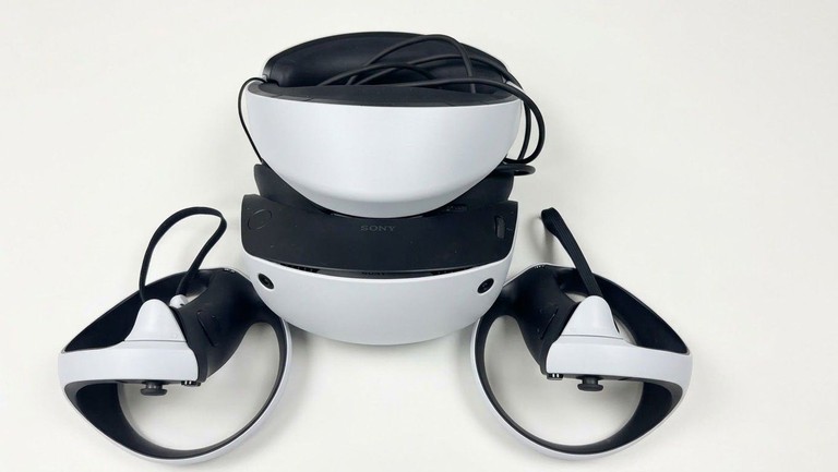 Дешево Sony playstation vr2 cfi-zvr1 з ломбарду