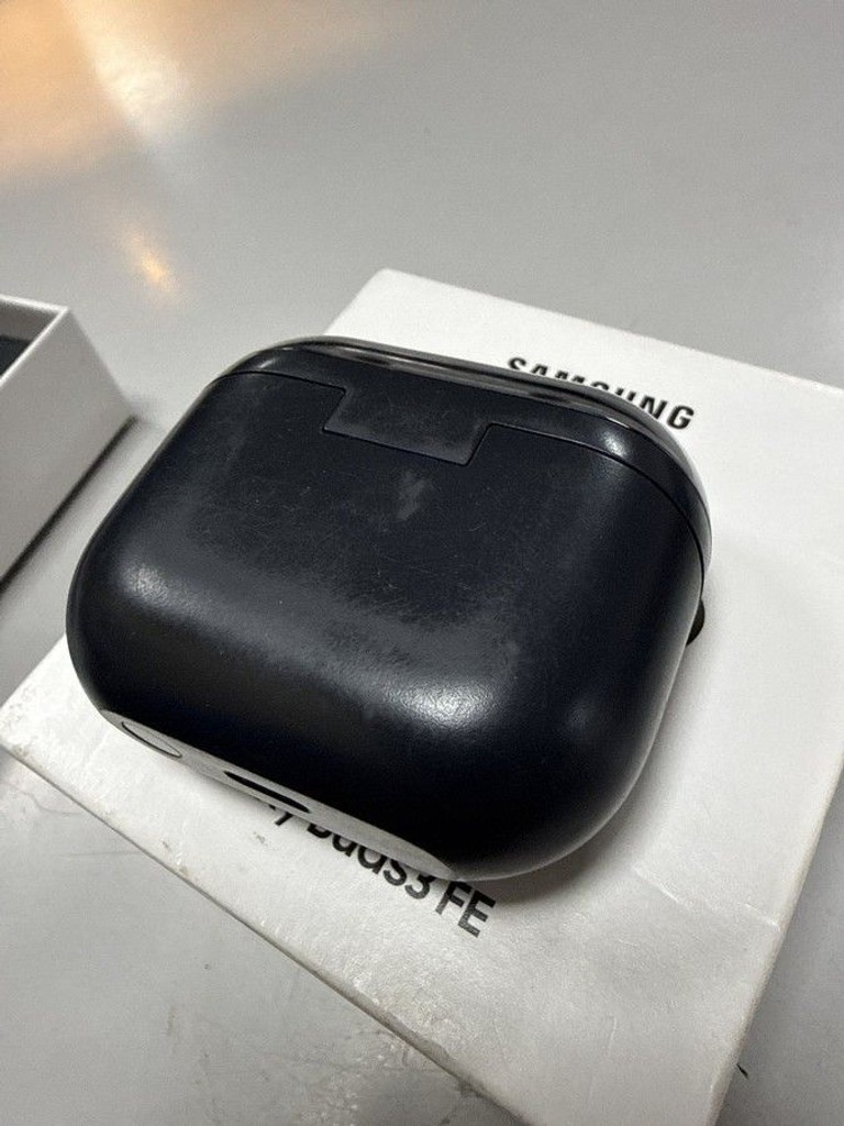Купити Samsung galaxy buds 3 fe Б/У